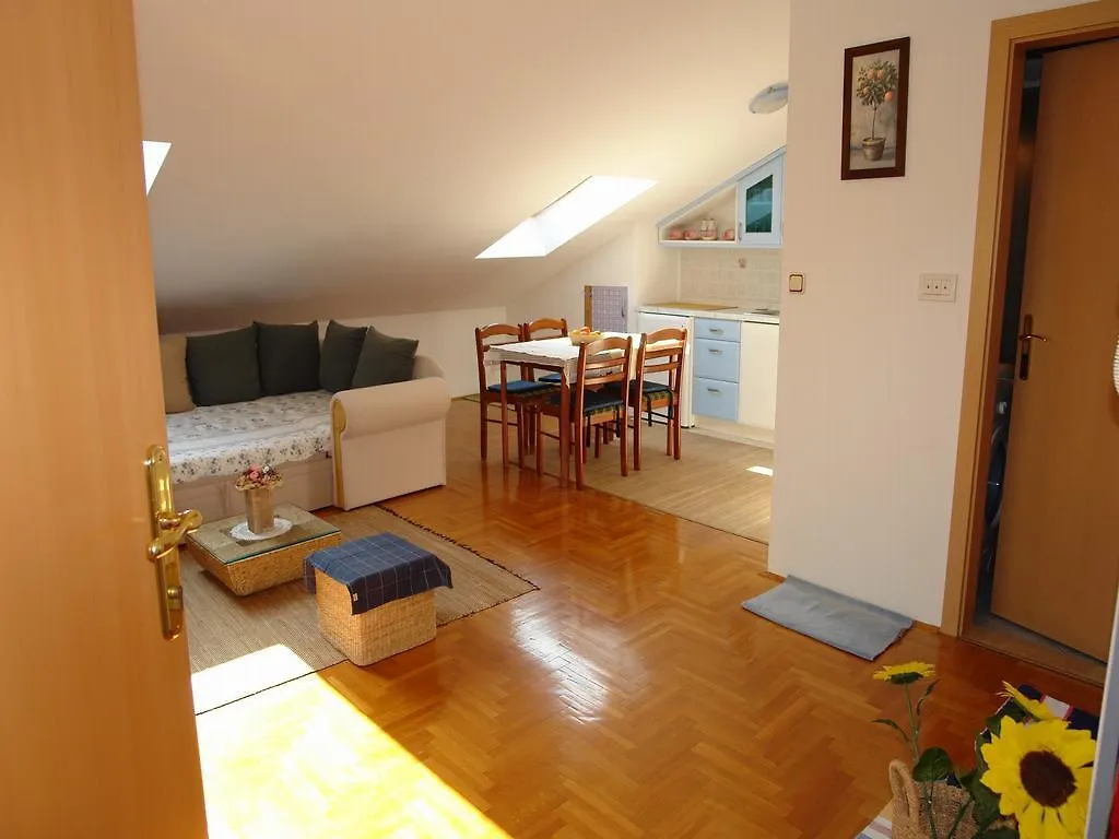 Apartment Dario Crikvenica 0*,  Hırvatistan